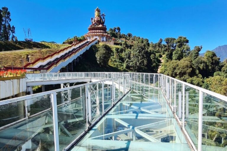 first glass skywalk in sikkim india