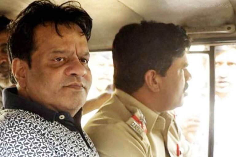 money laundering case, ED detains Iqbal Kaskar