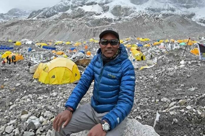Nepalese mountaineer Kami Rita Sherpa