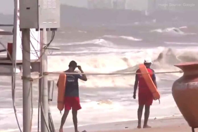 High alert in Cyclone Biparjoy in Maharashtra and Gujarat