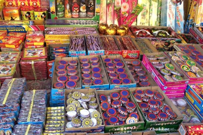 Ban on sale and burning of firecrackers on Diwali in Delhi