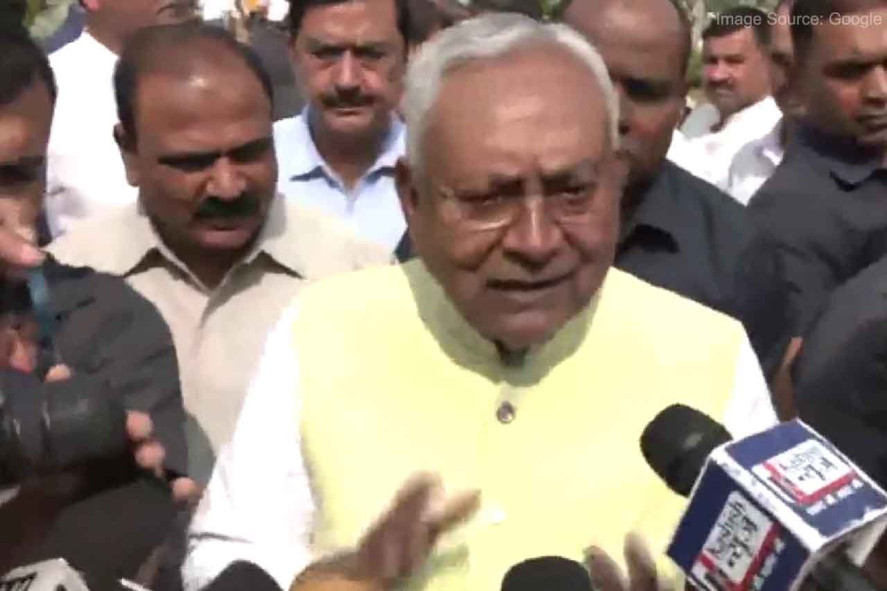 Uproar over controversial statement of CM Nitish Kumar, people got angry and then apologized