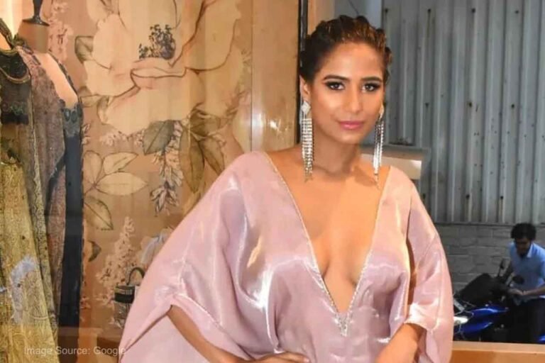 Model Poonam Pandey dies of cervical cancer