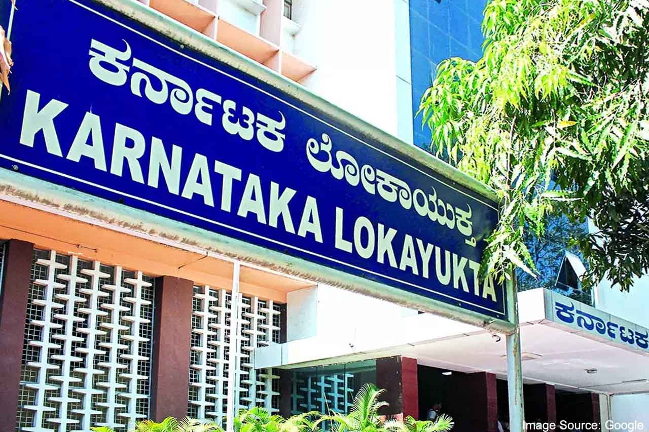 Lokayukta took a big action in Karnataka in cases of disproportionate assets, raids in 56 places in 9 districts