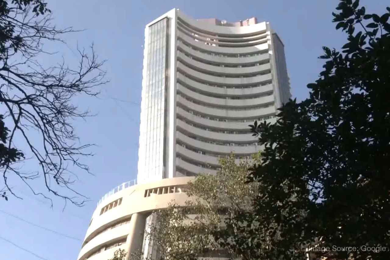 Stock Market Continues to Decline, Sensex and Nifty Start in the Red